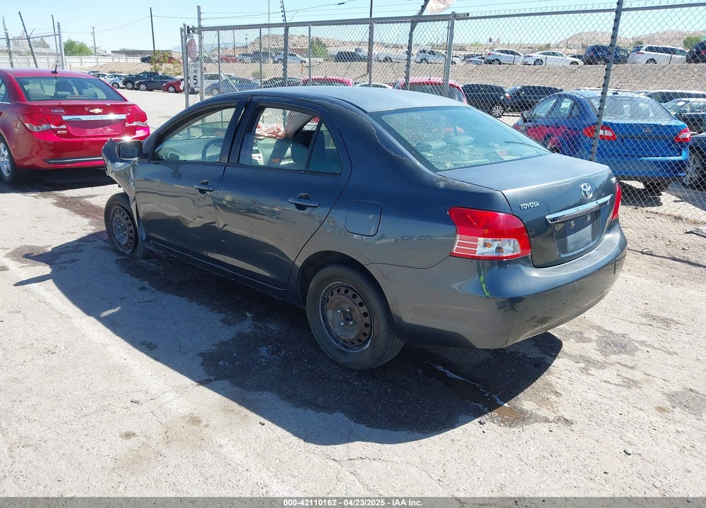 2010 TOYOTA YARIS VIN: JTDBT4K31A1389533