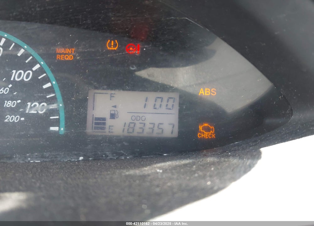 2010 TOYOTA YARIS VIN: JTDBT4K31A1389533