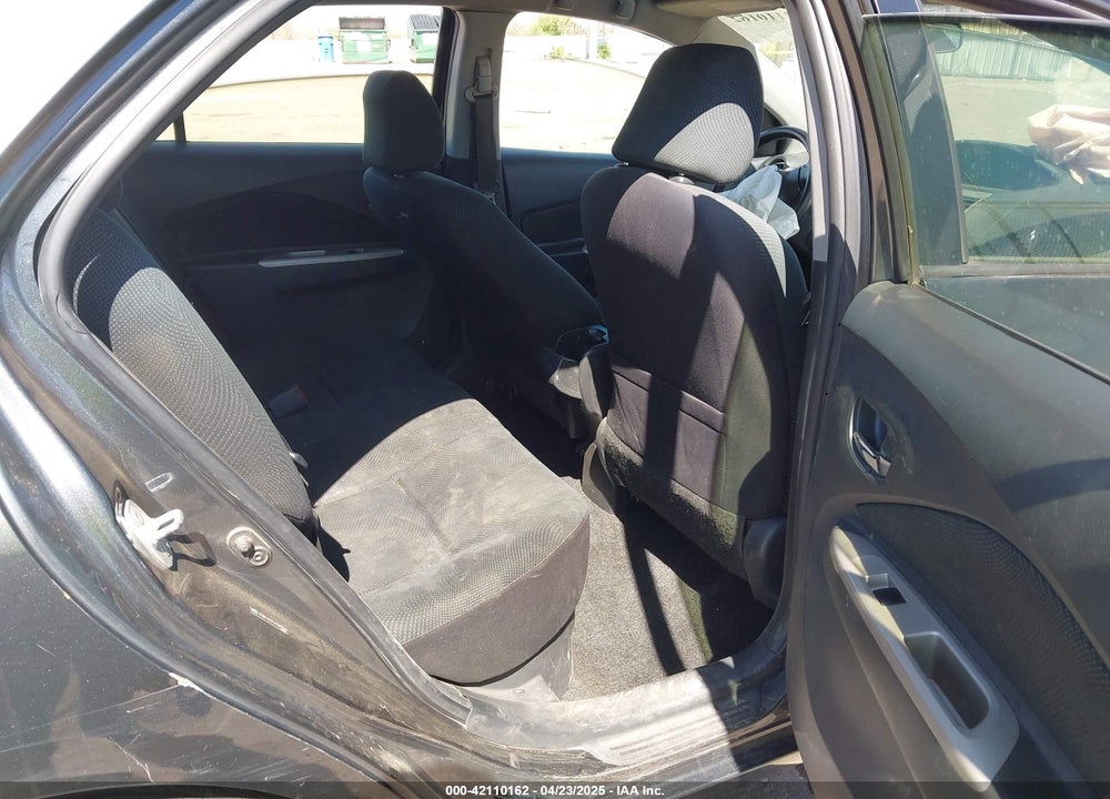 2010 TOYOTA YARIS VIN: JTDBT4K31A1389533