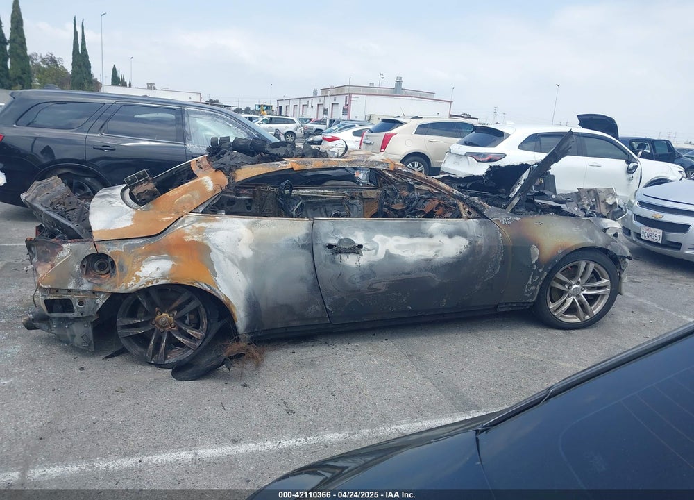 2009 INFINITI G37 VIN: JNKCV66E29M725124