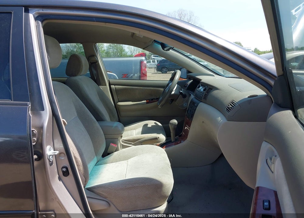 2003 TOYOTA COROLLA LE VIN: 1NXBR32E83Z045401