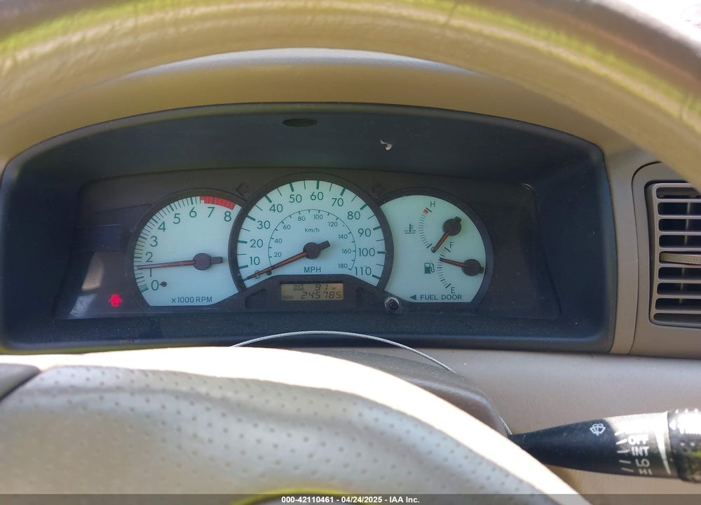 2003 TOYOTA COROLLA LE VIN: 1NXBR32E83Z045401