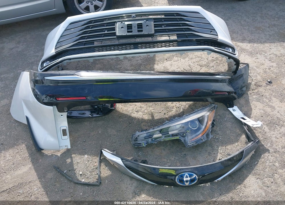 2025 TOYOTA SIENNA PLATINUM VIN: 5TDESKFC0SS168394