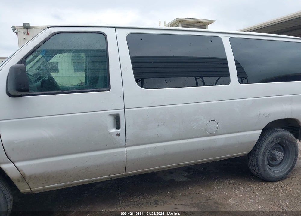 2008 FORD E-350 SUPER DUTY XL/XLT VIN: 1FBNE31L98DB23757