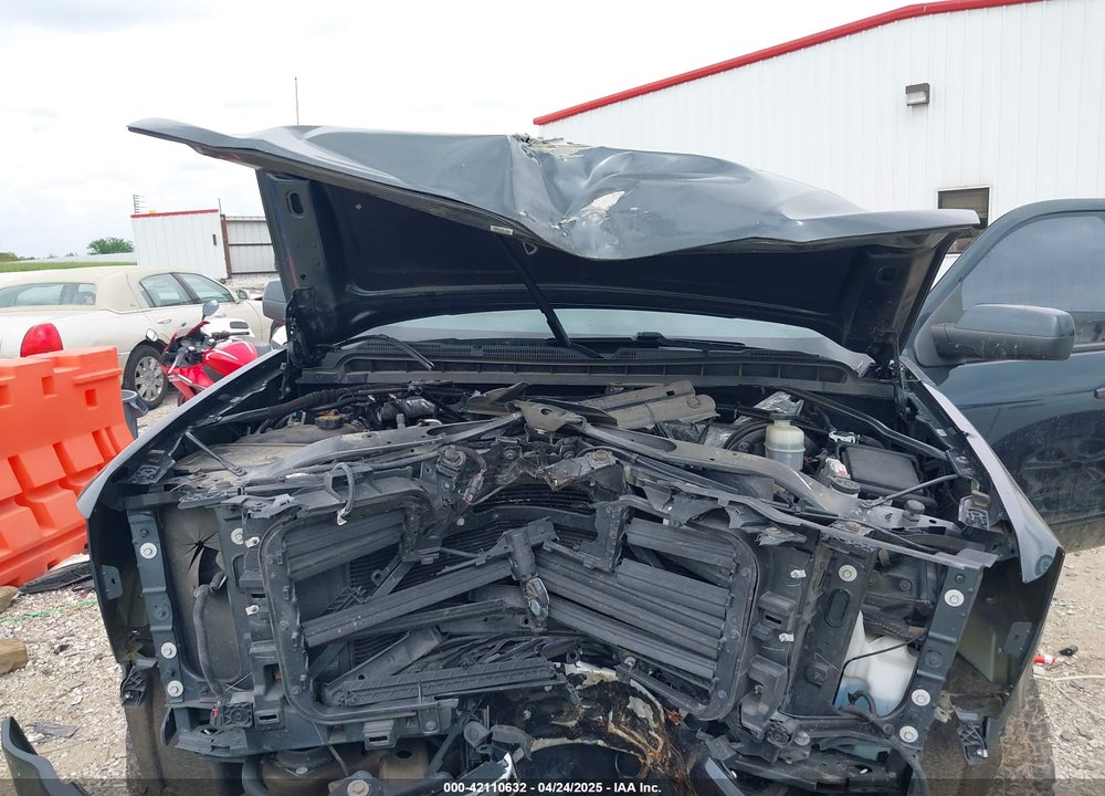 2018 CHEVROLET SILVERADO 1500 VIN: 3GCUKREC8JG293985