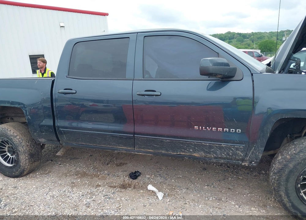 2018 CHEVROLET SILVERADO 1500 VIN: 3GCUKREC8JG293985