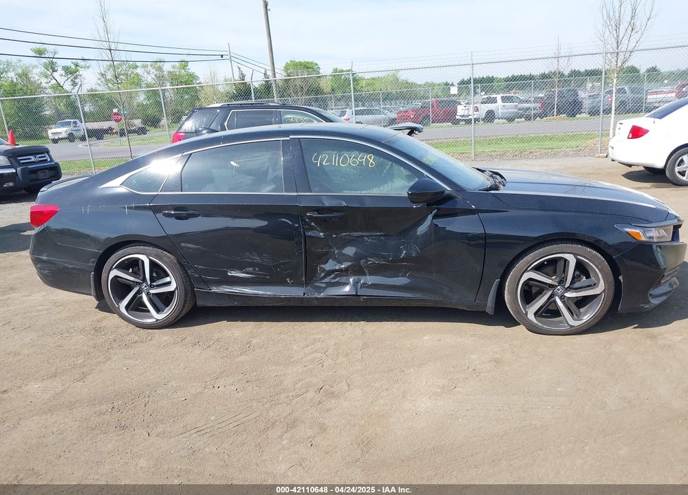 2018 HONDA ACCORD VIN: 1HGCV2F37JA011456