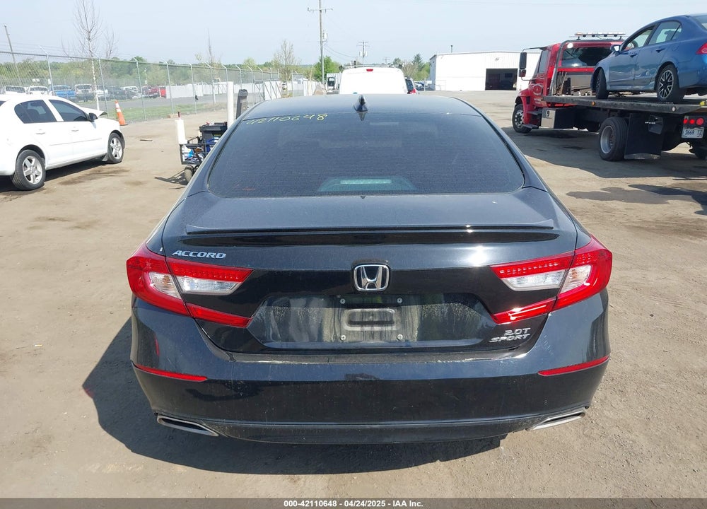 2018 HONDA ACCORD VIN: 1HGCV2F37JA011456