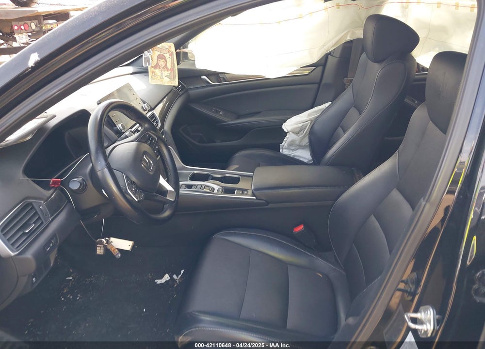 2018 HONDA ACCORD VIN: 1HGCV2F37JA011456