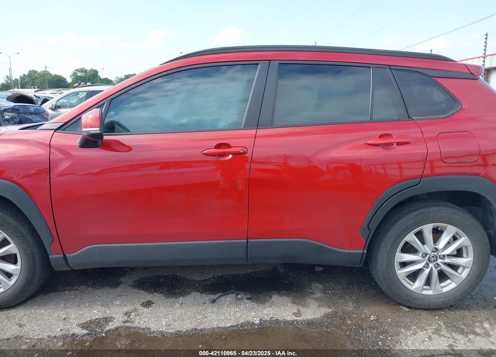 2022 TOYOTA COROLLA CROSS LE VIN: 7MUBAAAGXNV021150