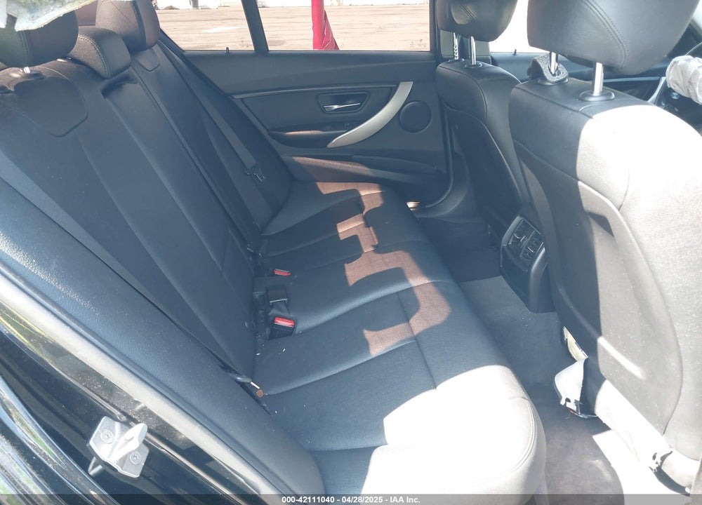 2016 BMW 320I VIN: WBA8A9C52GK618945