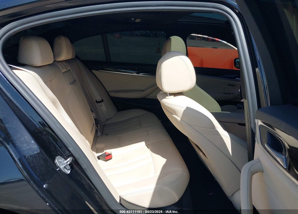 2019 BMW 530E IPERFORMANCE VIN: WBAJA9C55KB398646