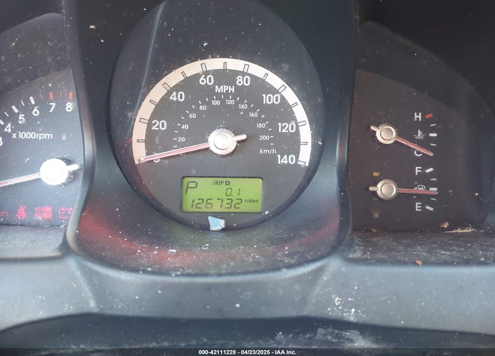 2007 KIA SPORTAGE VIN: KNDJF724677447512