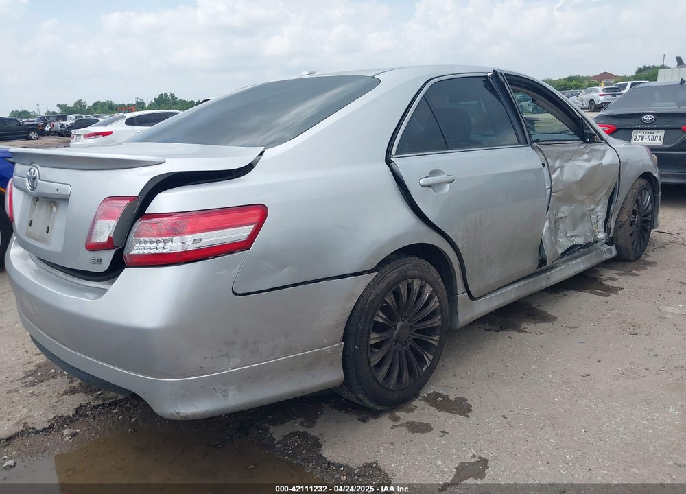 2011 TOYOTA CAMRY SE VIN: 4T1BF3EK5BU157713