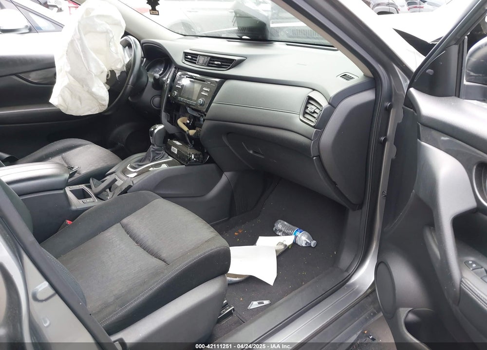 2017 NISSAN ROGUE SV VIN: JN8AT2MT6HW148050