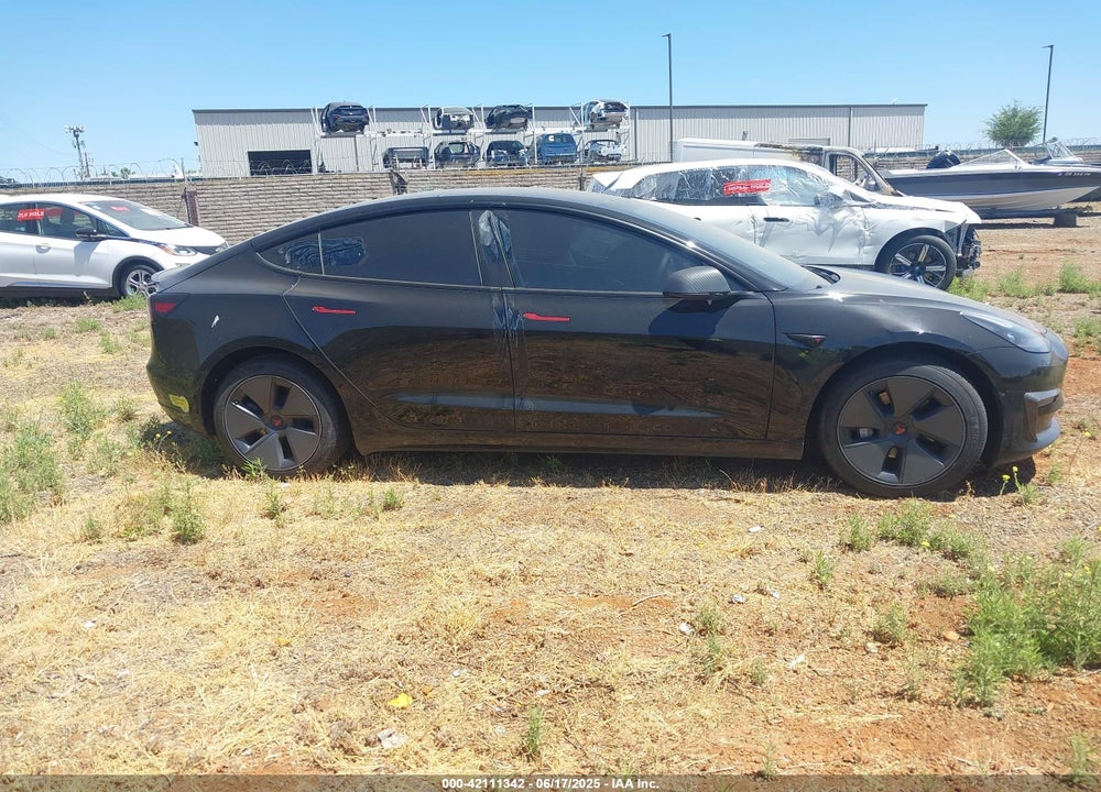 2021 TESLA MODEL 3 STANDARD RANGE PLUS REAR-WHEEL DRIVE VIN: 5YJ3E1EA7MF992425