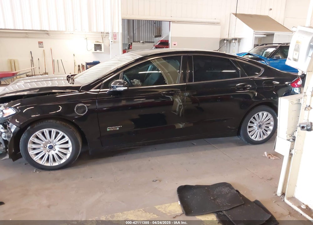 2016 FORD FUSION VIN: 3FA6P0PUXGR166430