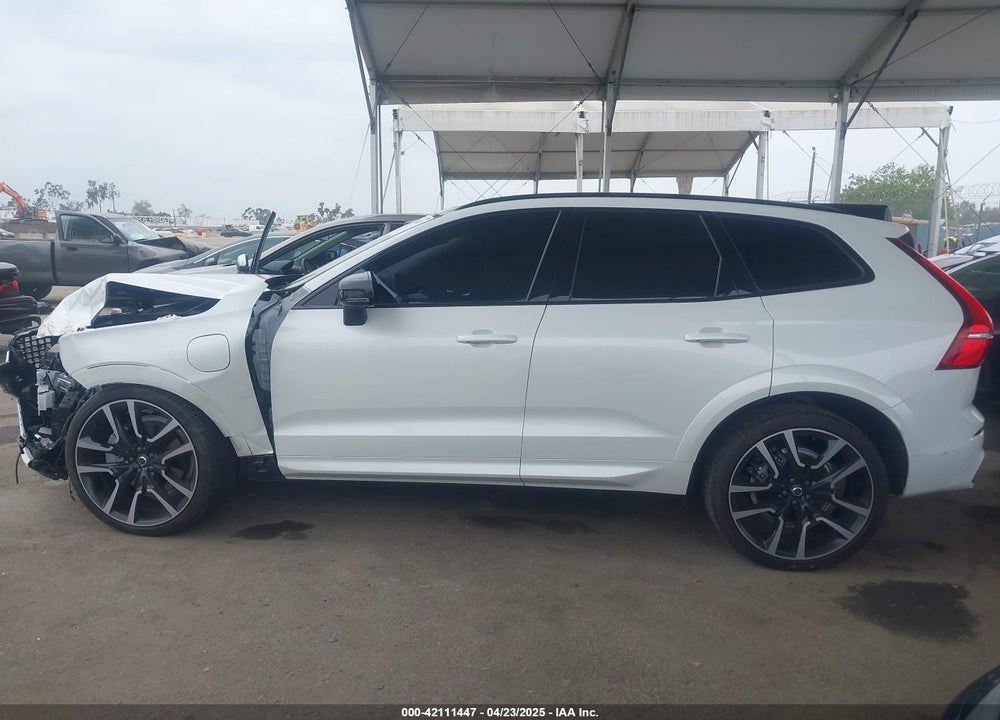 2024 VOLVO XC60 RECHARGE PLUG-IN HYBRID VIN: YV4H60DM9R1805451