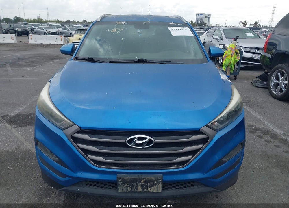 2016 HYUNDAI TUCSON VIN: KM8J33A46GU154452