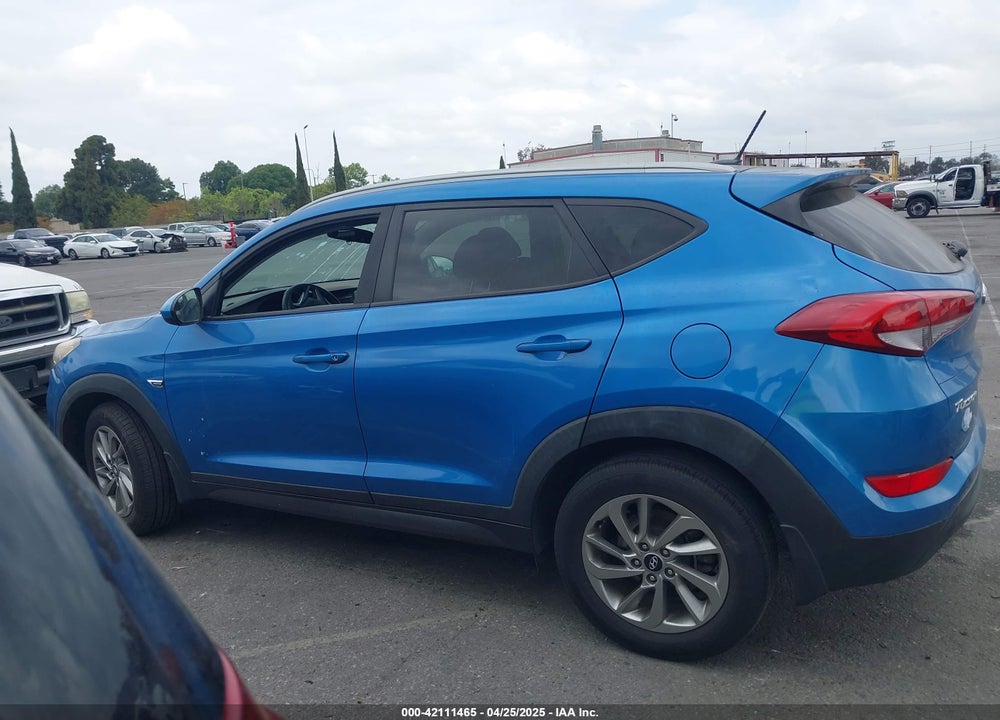 2016 HYUNDAI TUCSON VIN: KM8J33A46GU154452