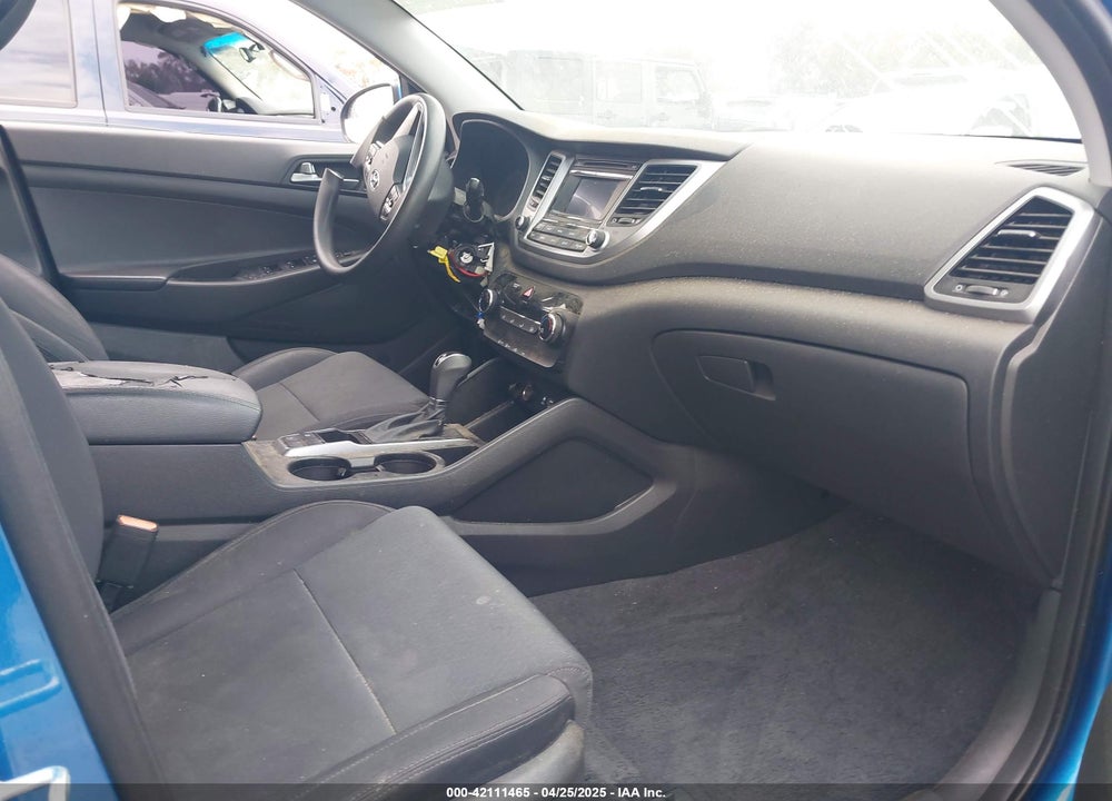 2016 HYUNDAI TUCSON VIN: KM8J33A46GU154452