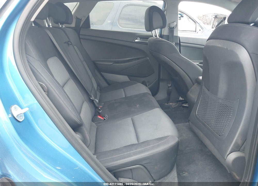 2016 HYUNDAI TUCSON VIN: KM8J33A46GU154452