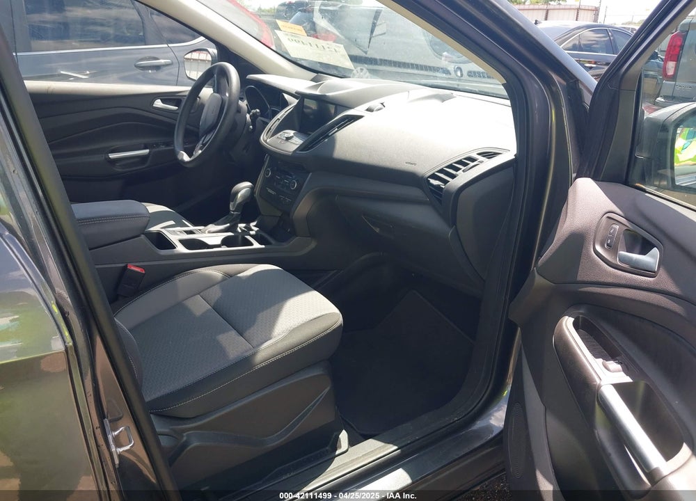 2019 FORD ESCAPE VIN: 1FMCU0GDXKUB49503