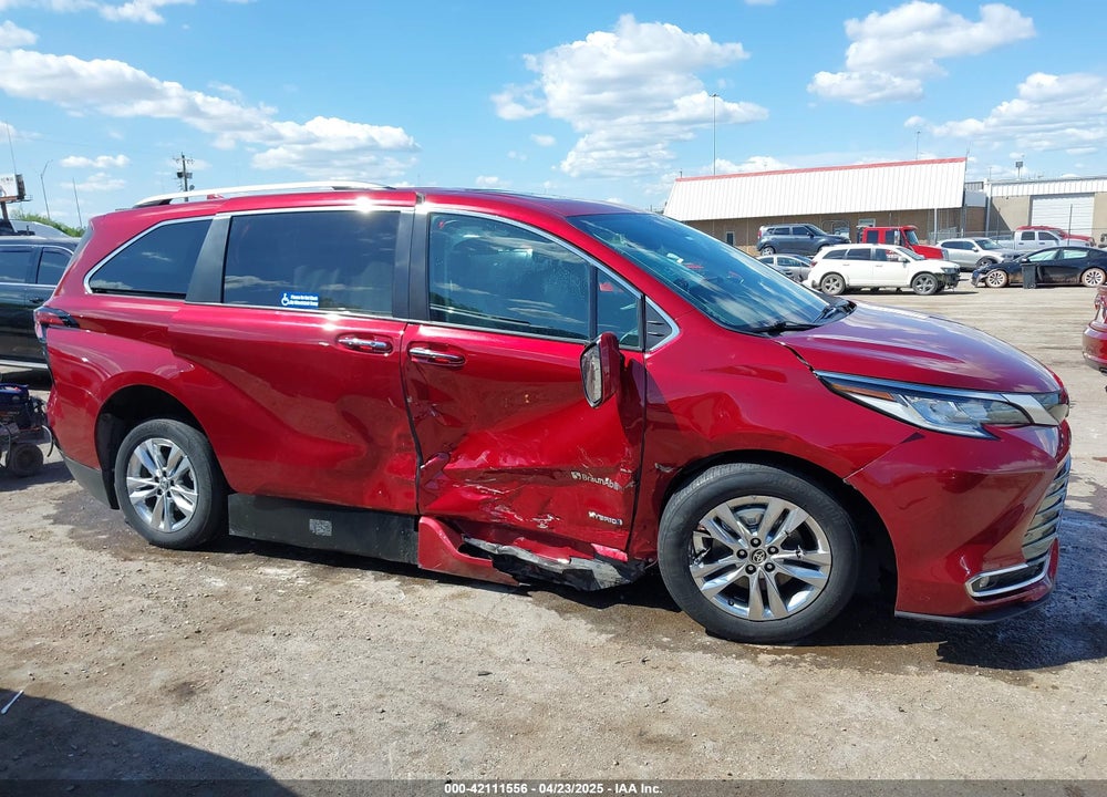 2021 TOYOTA SIENNA LIMITED VIN: 5TDZRKEC0MS038956