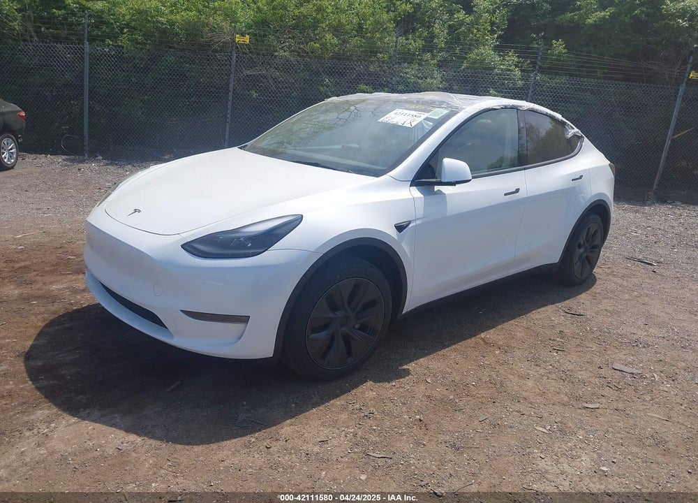2025 TESLA MODEL Y LONG RANGE DUAL MOTOR ALL-WHEEL DRIVE VIN: 7SAYGDED7SA378872