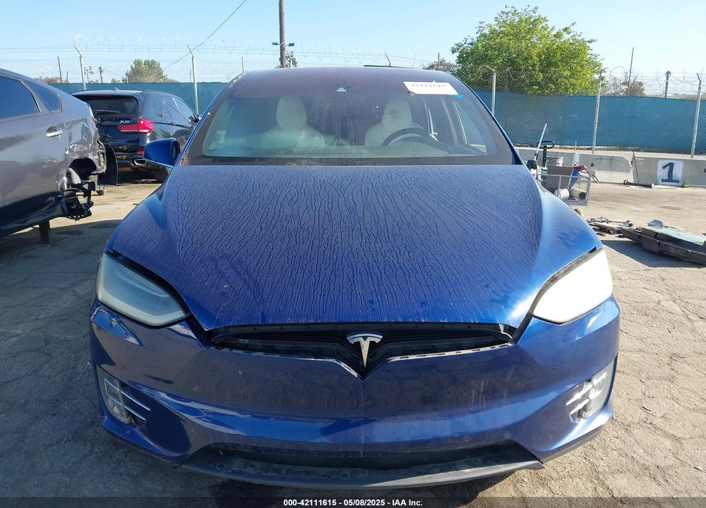 2016 TESLA MODEL X VIN: 5YJXCBE25GF002382