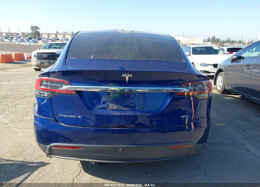 2016 TESLA MODEL X VIN: 5YJXCBE25GF002382