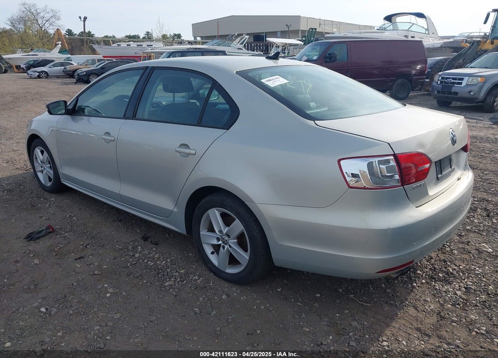 2012 VOLKSWAGEN JETTA 2.0L TDI VIN: 3VWLL7AJ3CM036803