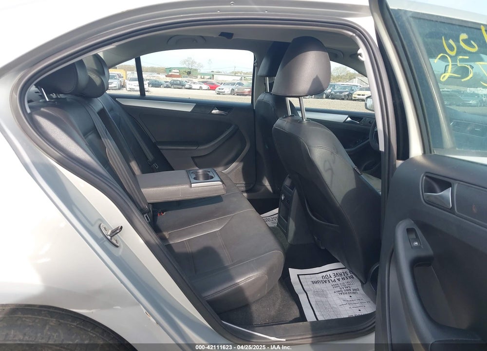 2012 VOLKSWAGEN JETTA 2.0L TDI VIN: 3VWLL7AJ3CM036803