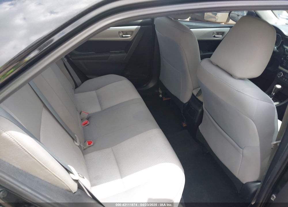 2015 TOYOTA COROLLA VIN: 5YFBURHE2FP255491