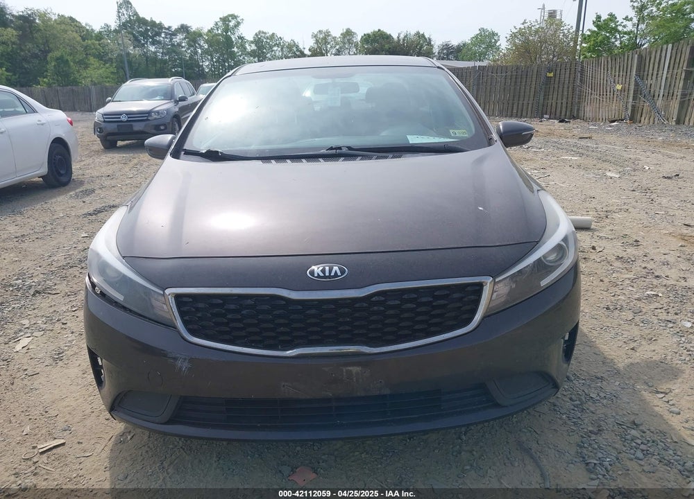 2017 KIA FORTE LX VIN: 3KPFK4A71HE050187