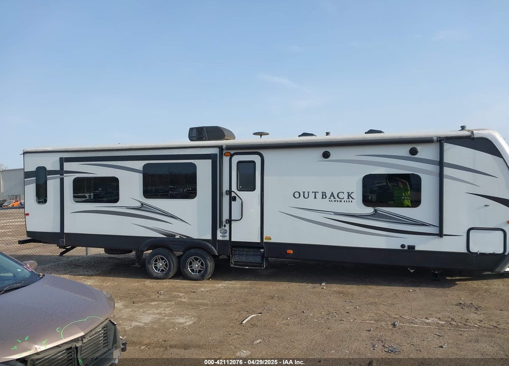 2018 KEYSTONE OUTBACK VIN: 4YDT32825JB450199