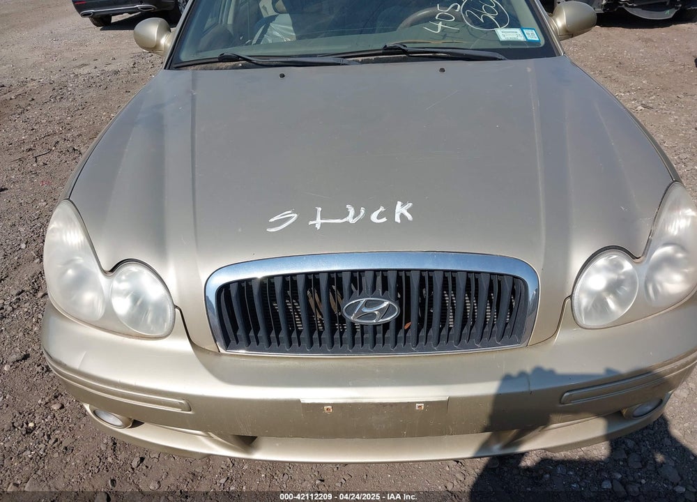 2002 HYUNDAI SONATA VIN: KMHWF25S32A669872