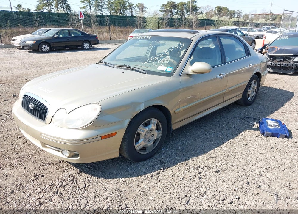 2002 HYUNDAI SONATA VIN: KMHWF25S32A669872