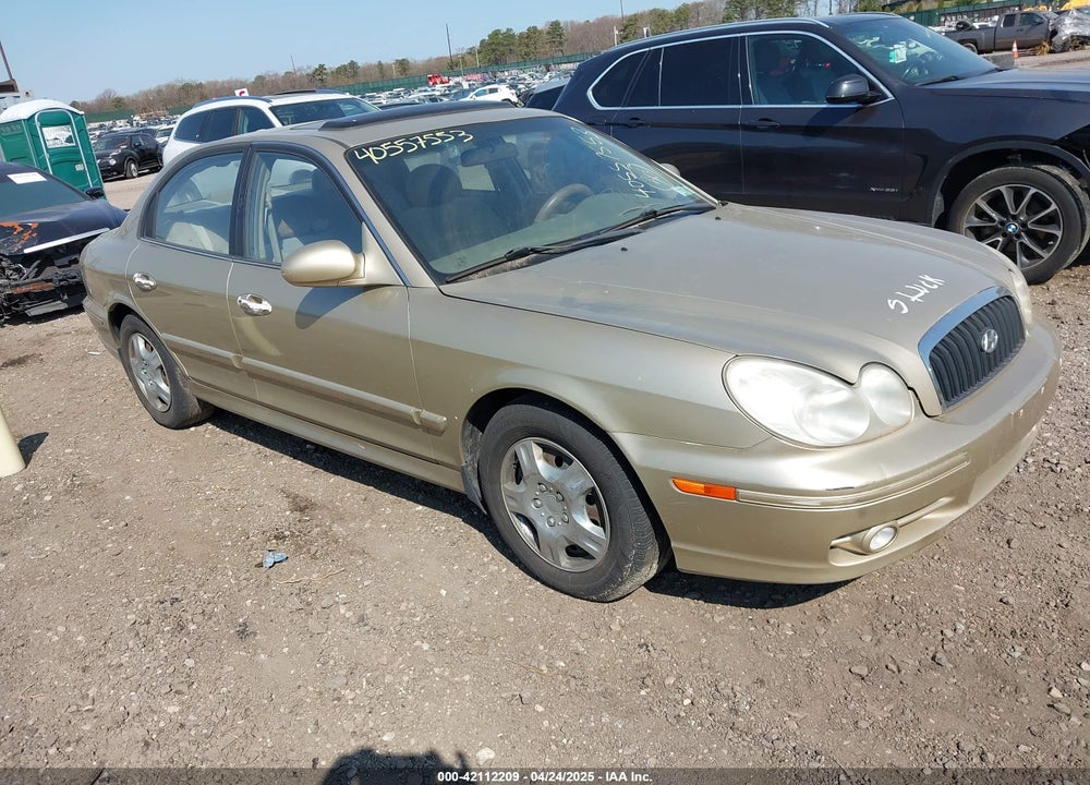 2002 HYUNDAI SONATA VIN: KMHWF25S32A669872