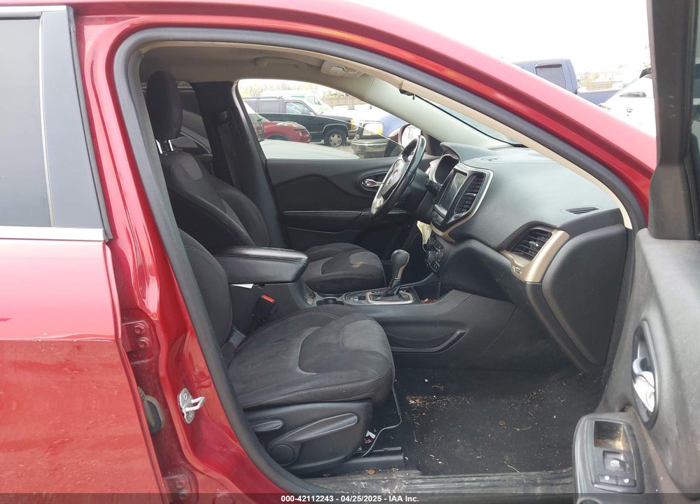 2014 JEEP CHEROKEE LATITUDE VIN: 1C4PJLCB6EW158339