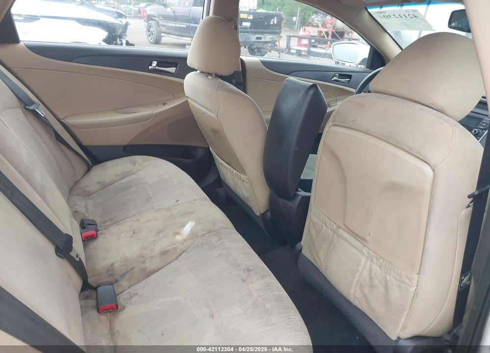 2013 HYUNDAI SONATA GLS VIN: 5NPEB4AC7DH722171