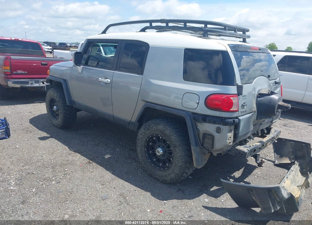 2010 TOYOTA FJ CRUISER VIN: JTEBU4BF2AK072132