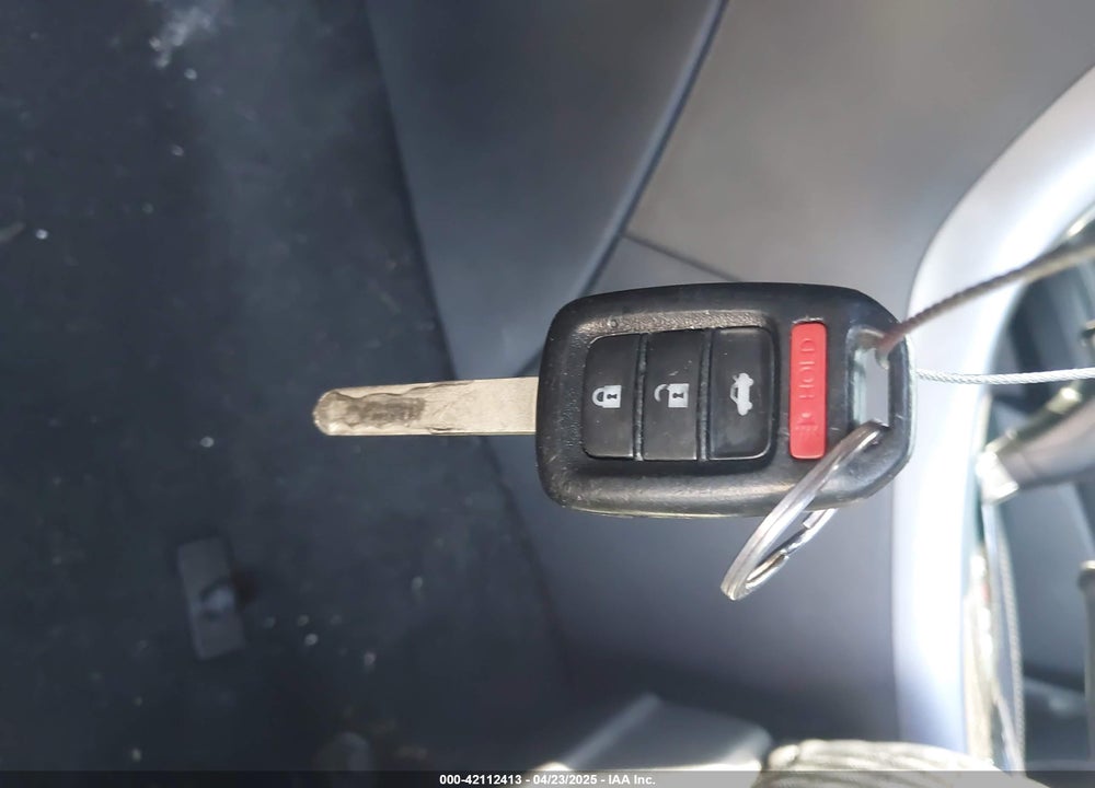 2016 HONDA ACCORD VIN: 1HGCR2F5XGA017783