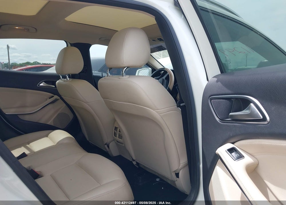 2015 MERCEDES-BENZ GLA-CLASS VIN: WDCTG4GB6FJ075399