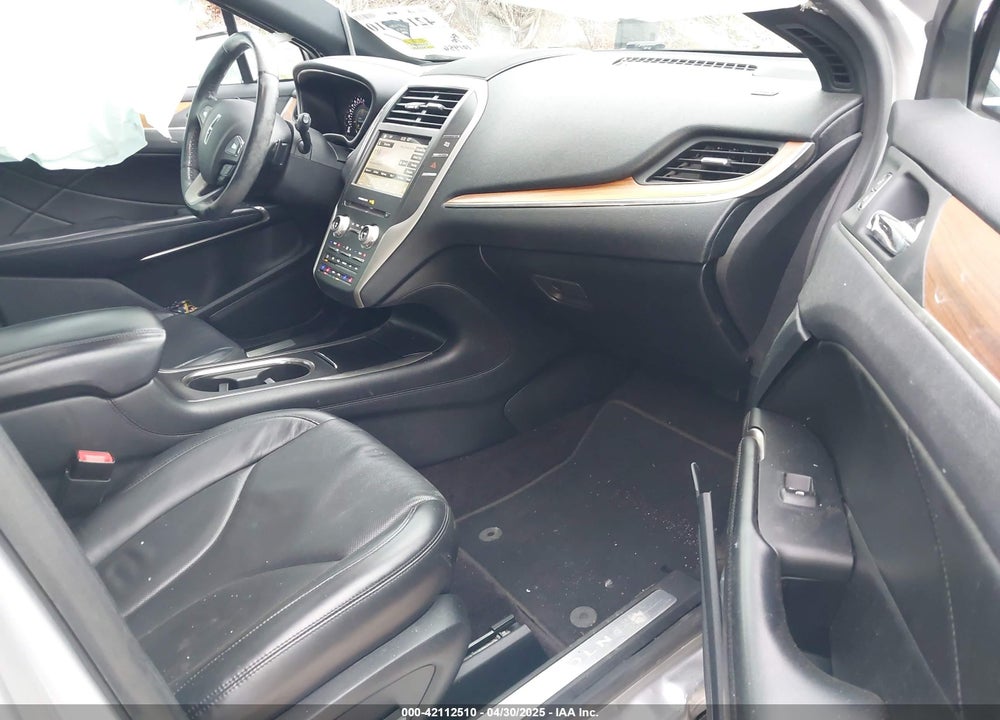 2017 LINCOLN MKC RESERVE VIN: 5LMCJ3D96HUL54042