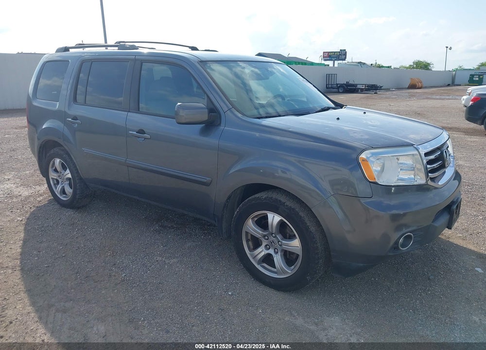 2013 HONDA PILOT EX VIN: 5FNYF4H43DB030441