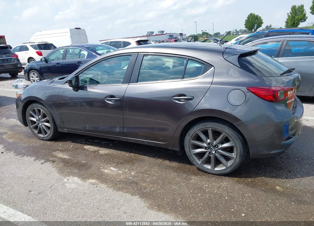 2018 MAZDA MAZDA3 VIN: 3MZBN1L35JM271525