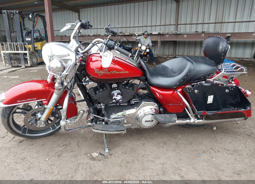 2013 HARLEY-DAVIDSON FLHR VIN: 1HD1FBM14DB626032
