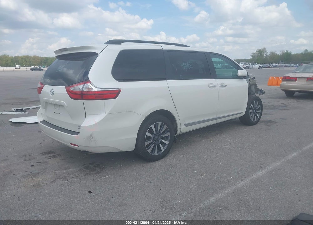 2018 TOYOTA SIENNA XLE/XLE PREMIUM/LIMITED/LIMITED PREMIUM VIN: 5TDDZ3DC1JS200008