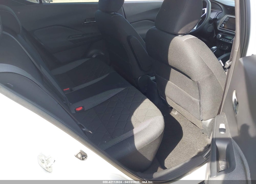 2018 NISSAN KICKS SV VIN: 3N1CP5CU5JL509268
